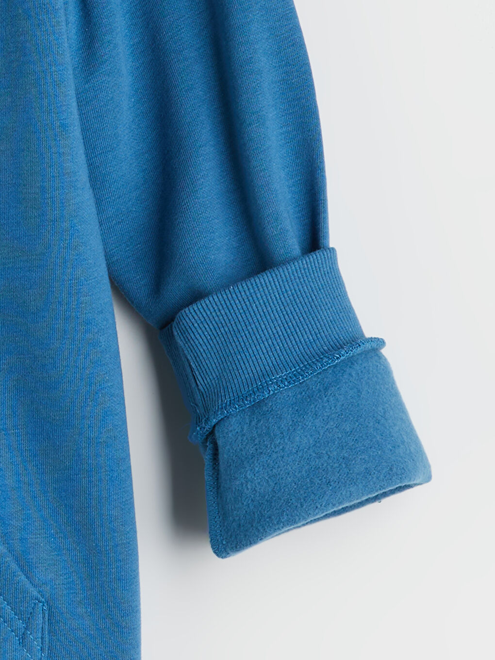 سويت شيرت أولاد بقبّ-1