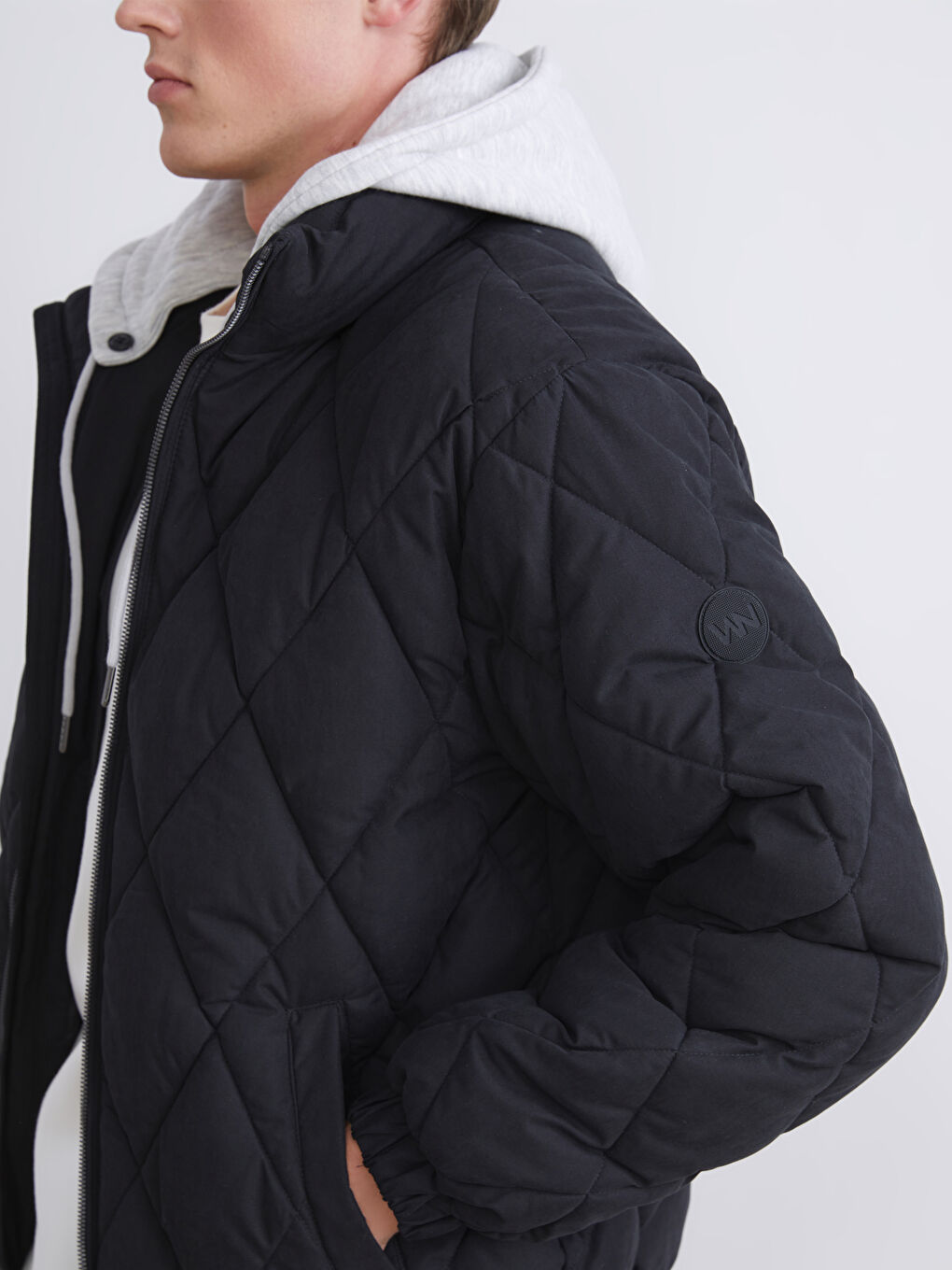 Ерлерге арналған стандартты пішім капюшонды пуховик пальто-3