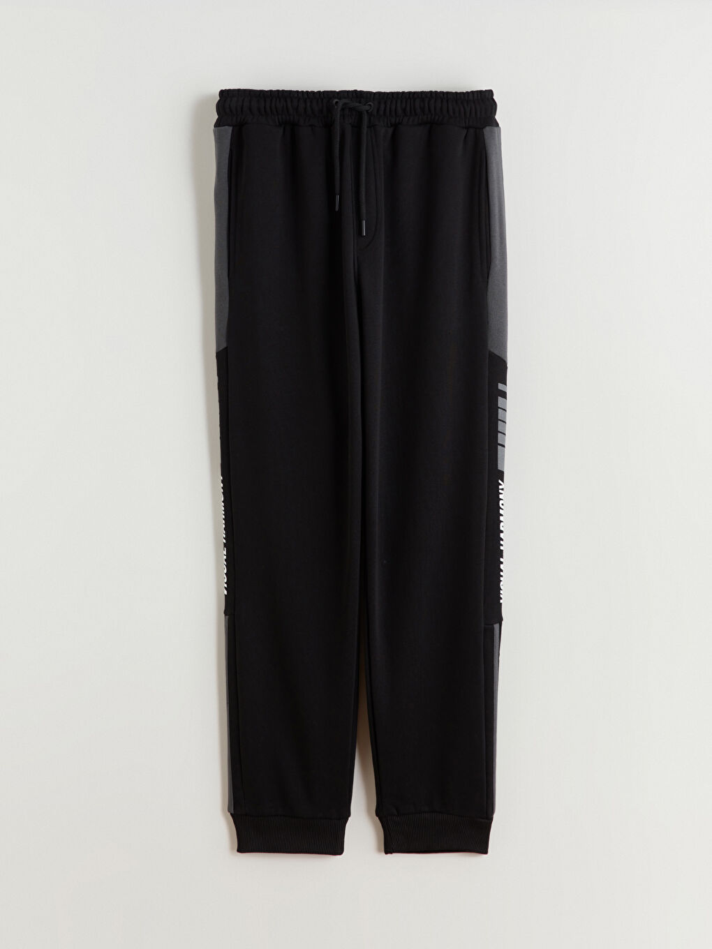 Standard Fit Men's Jogger Sweatpants