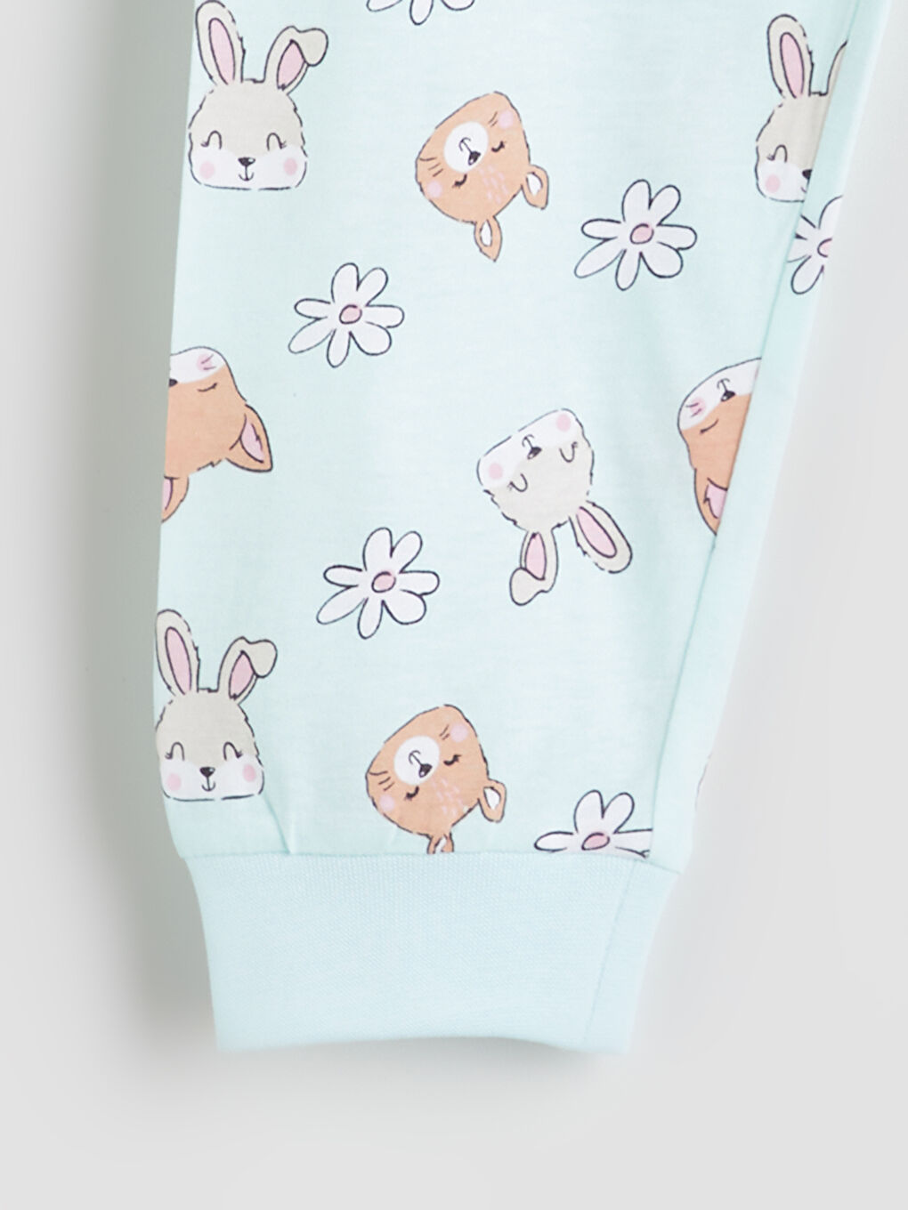 LCW Kids سێتی بیجامەی یه‌خه‌ خڕ بۆ کچان -W5AA46Z1-JH4