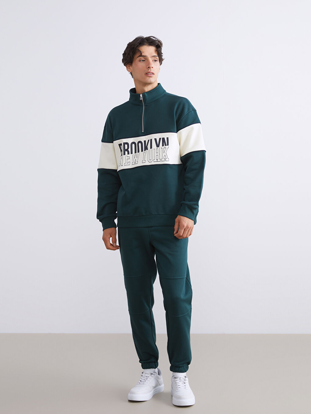 Man GREEN Sweatshirt-2