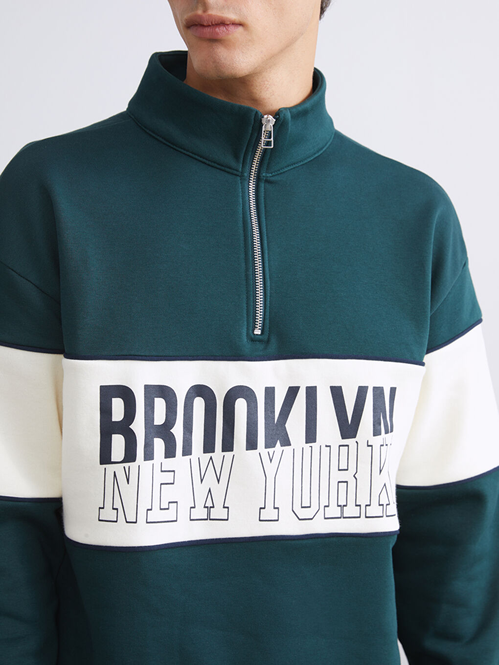 Man GREEN Sweatshirt-4