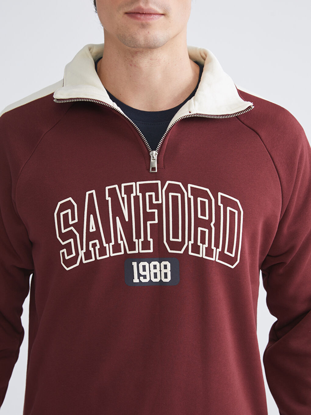 Bordo Dik Yaka Baskılı Erkek Sweatshirt-2