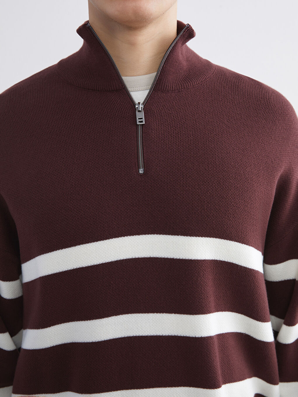 Bordo Fermuarlı Dik Yaka Çizgili Erkek Triko Kazak-2