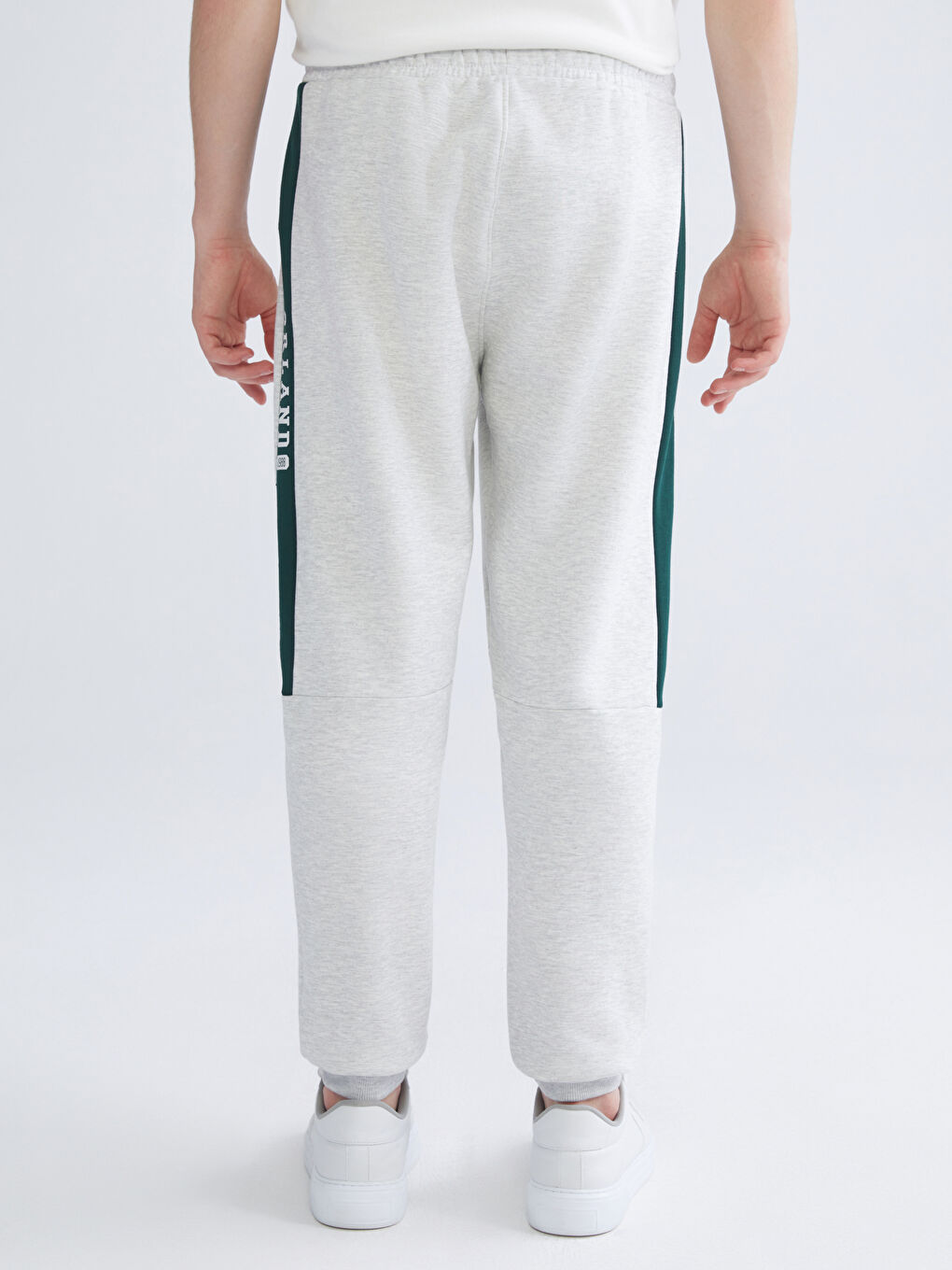 Standard Fit Men's Jogger Sweatpants-7