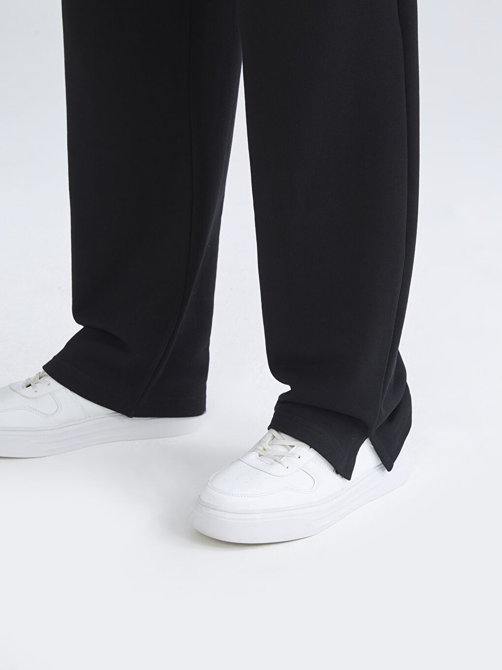 Relaxed Fit Men's Sweatpants-2