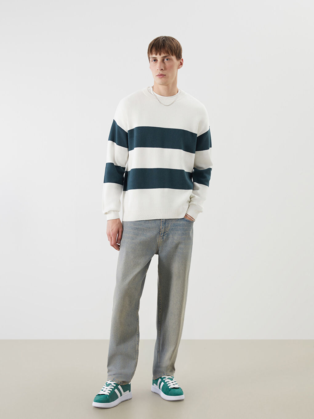 Crew Neck Long Sleeve Striped Men's Knitwear Sweater-2