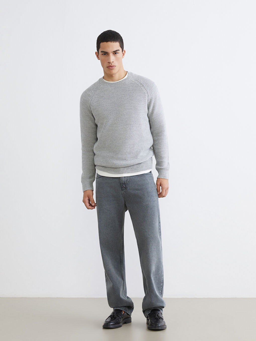 მრგვალი საყელო გრძელმკლავიანი მამაკაცის ტრიკოტაჟის სვიტერი-1