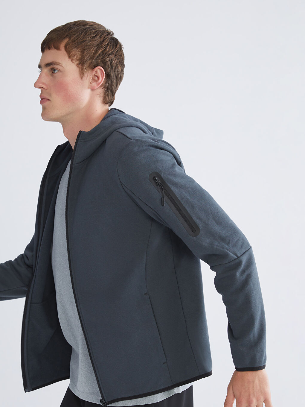 Kapuzensweatshirt für Herren mit Reißverschluss