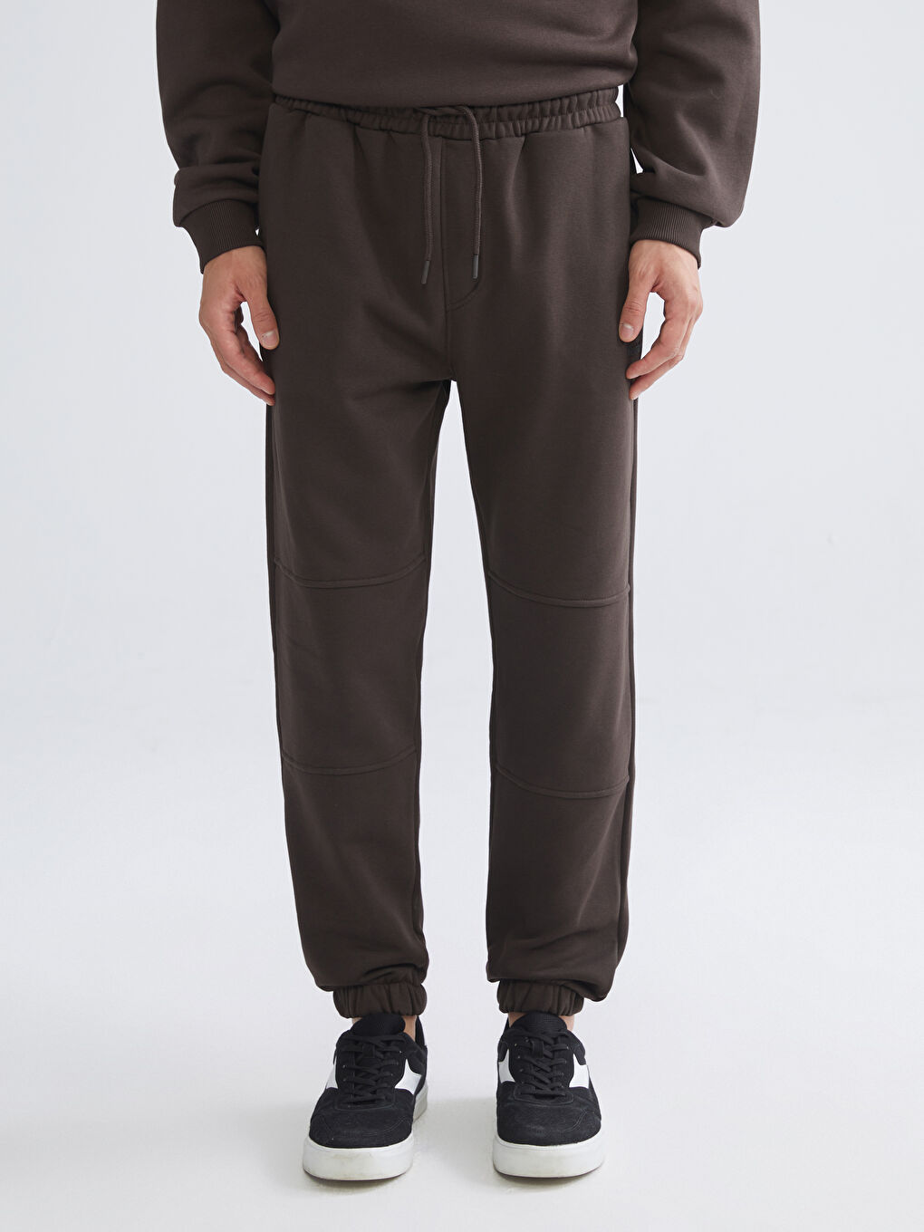 Standard Fit Men's Jogger Sweatpants-3