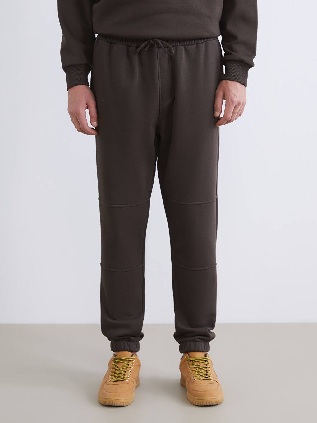 Standard Fit Men's Jogger Sweatpants-2