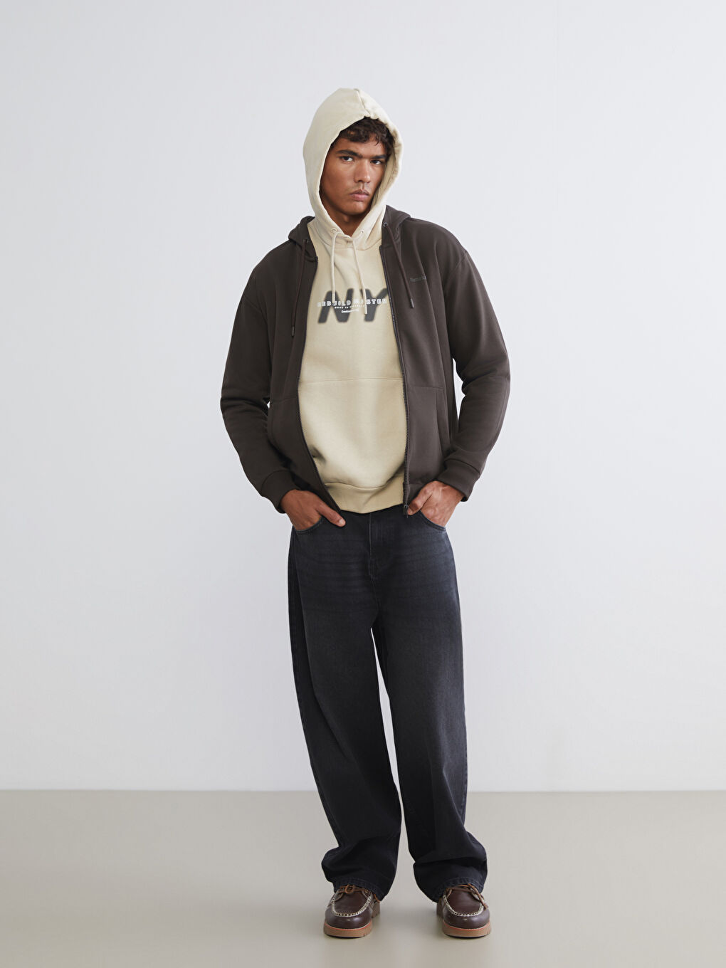 Kahverengi Kapüşonlu Erkek Fermuarlı Sweatshirt-1