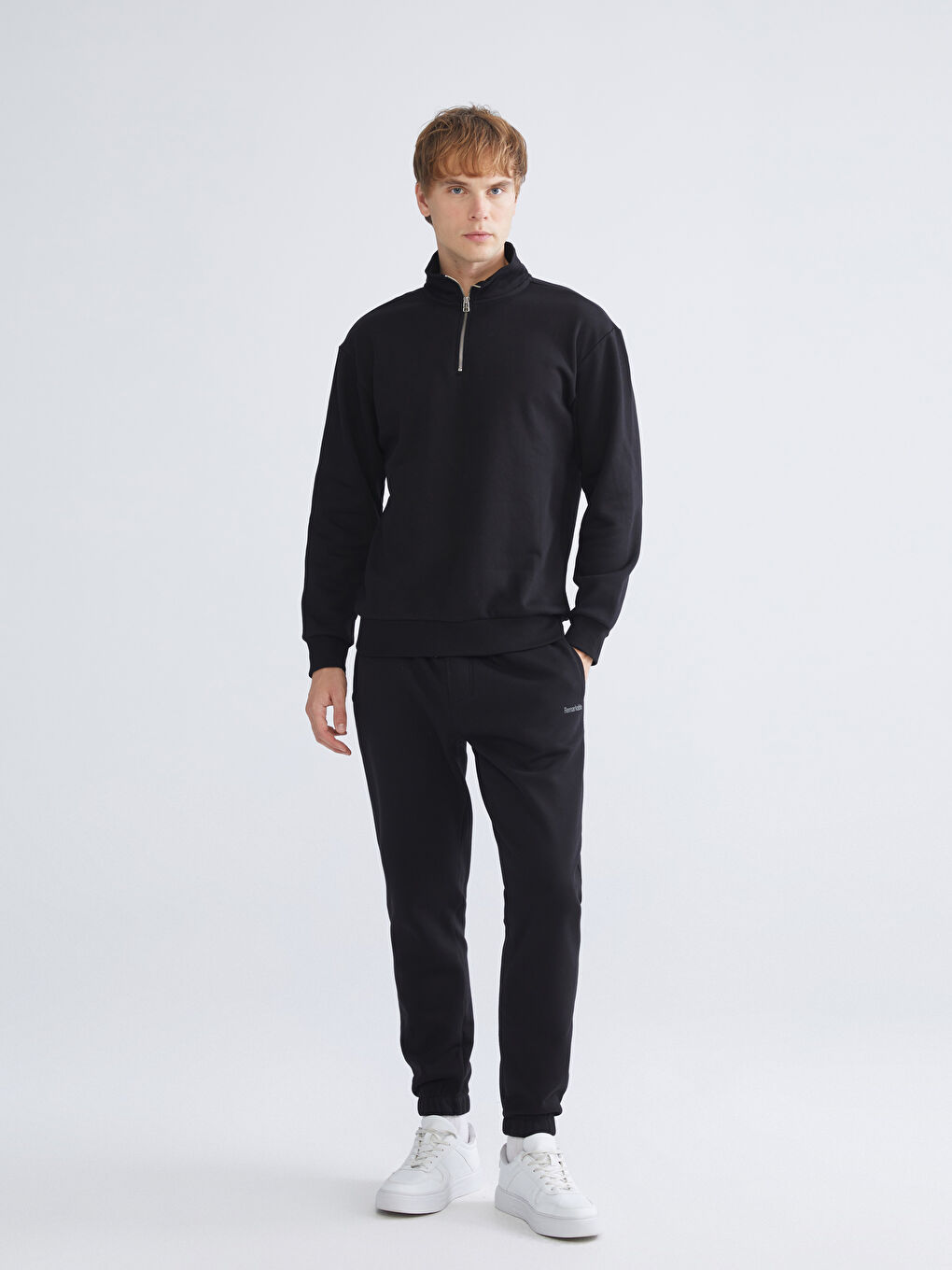 Standard Fit Men's Jogger Sweatpants
