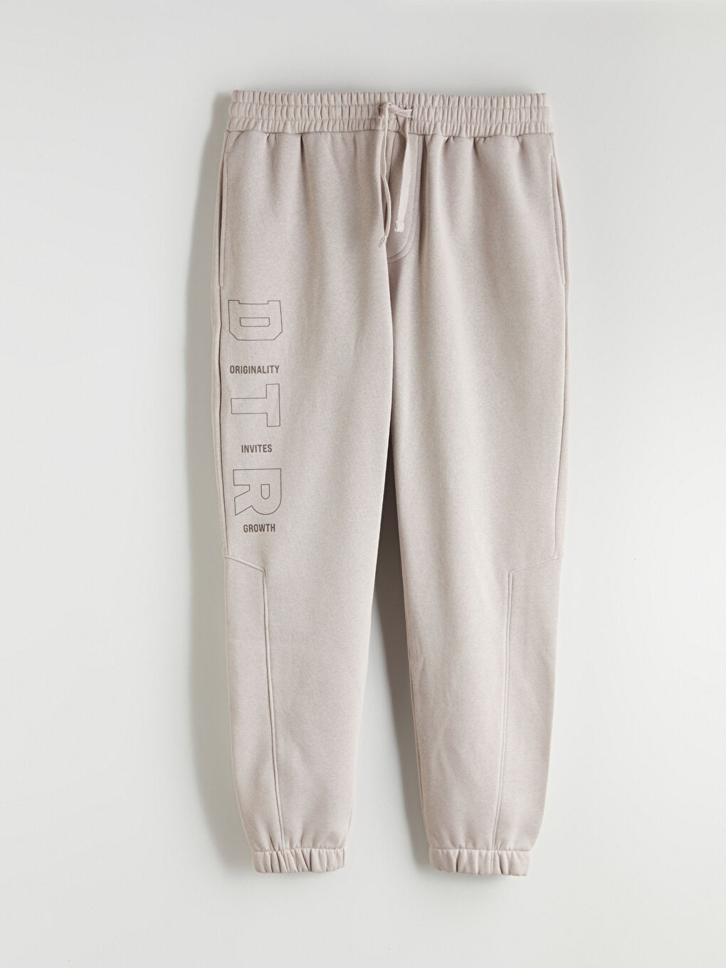 Standard Fit Men's Jogger Sweatpants-4