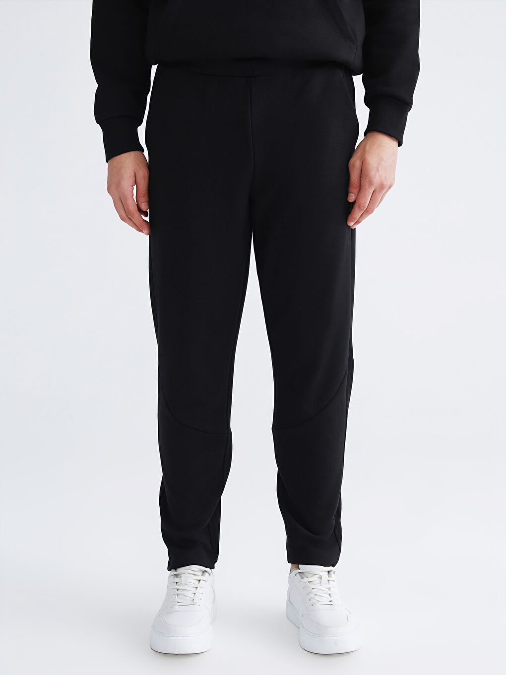 Standard Fit Men's Sweatpants-1