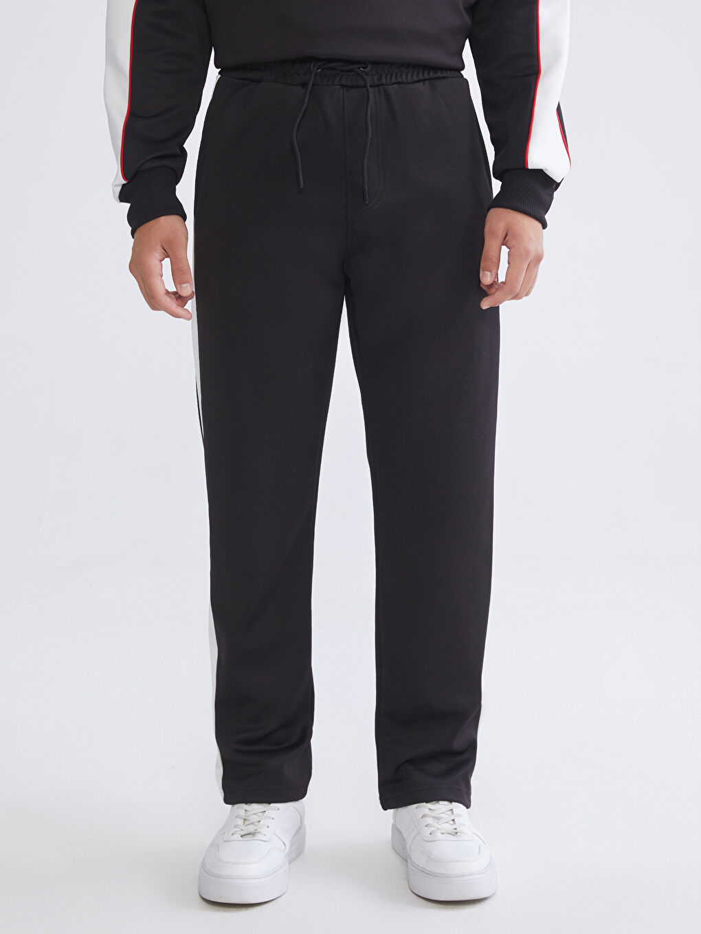 Standard Fit Men's Thick Sweatpants-1