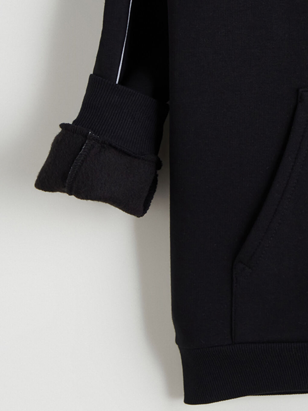 Siyah Kapüşonlu Beşiktaş Baskılı Erkek Çocuk Fermuarlı Sweatshirt-2