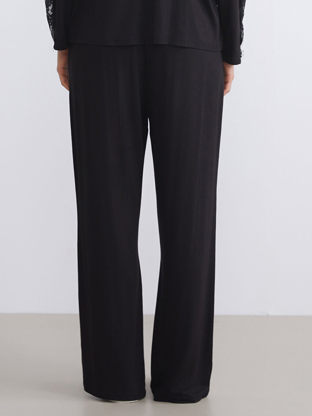 Siyah Beli Lastikli Kadın Pijama Altı-1