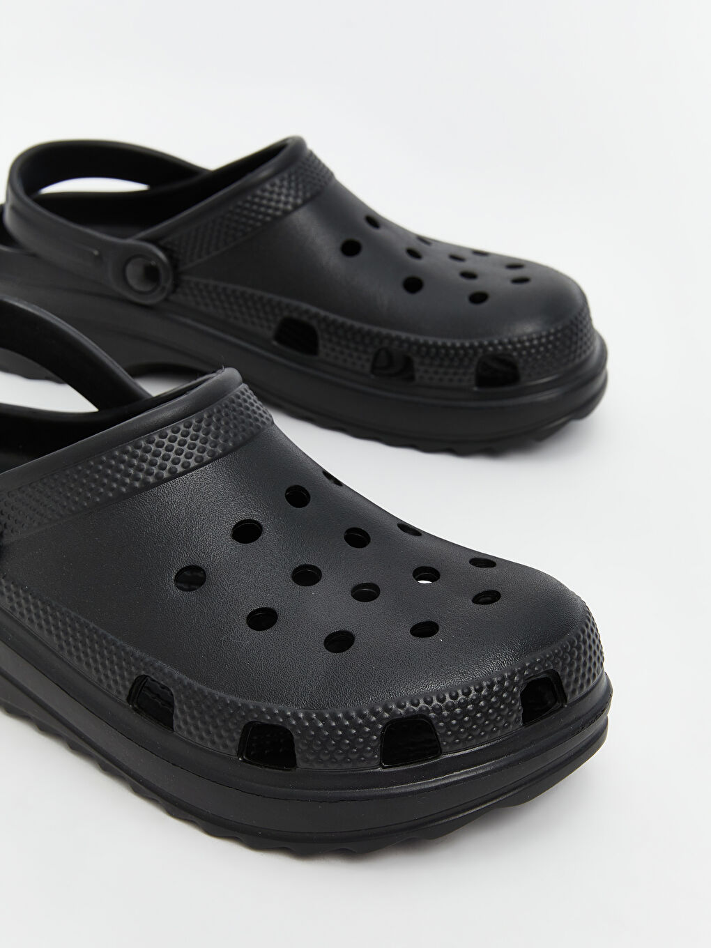 LCW STEPS Men's Beach Sandals -W5AD27Z8-HUC