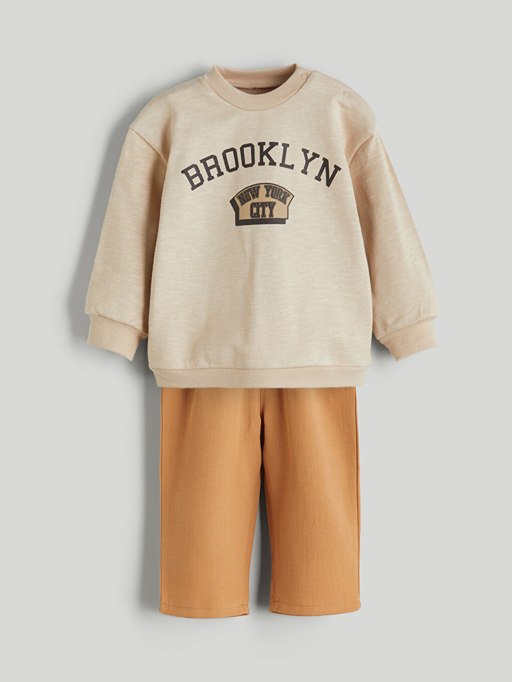 LCW baby Crew Neck Baby Boy Sweatshirt and Tracksuit Bottom 2 Pack -W5AD40Z1-YDJ