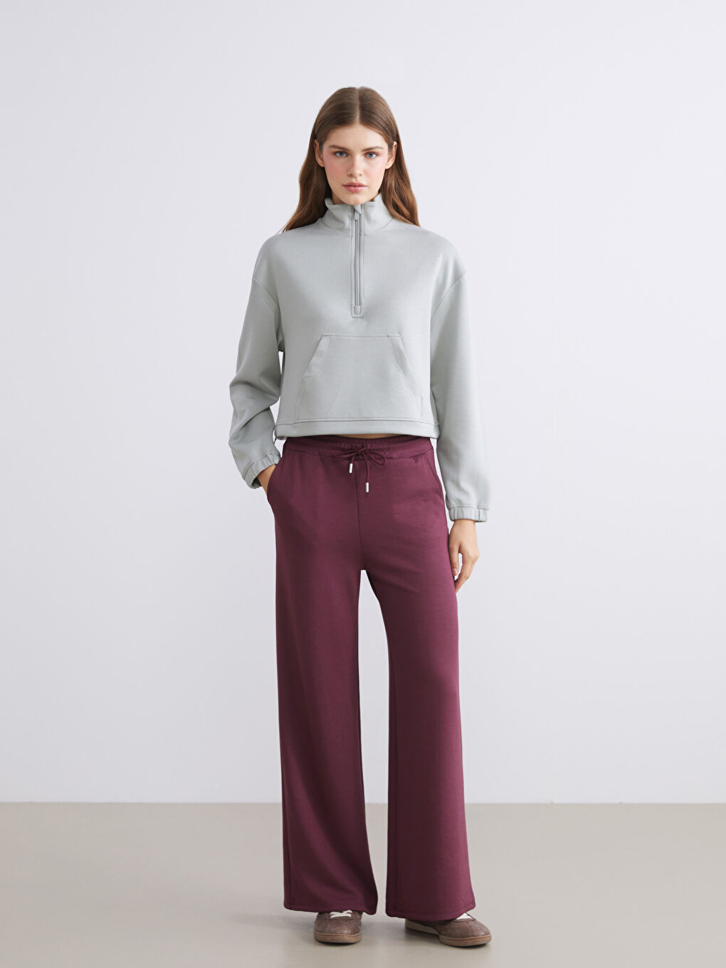 Woman GREEN Sweatshirt-1