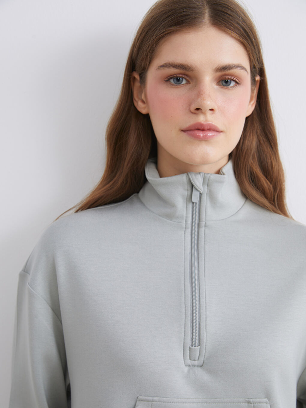 Woman GREEN Sweatshirt-3