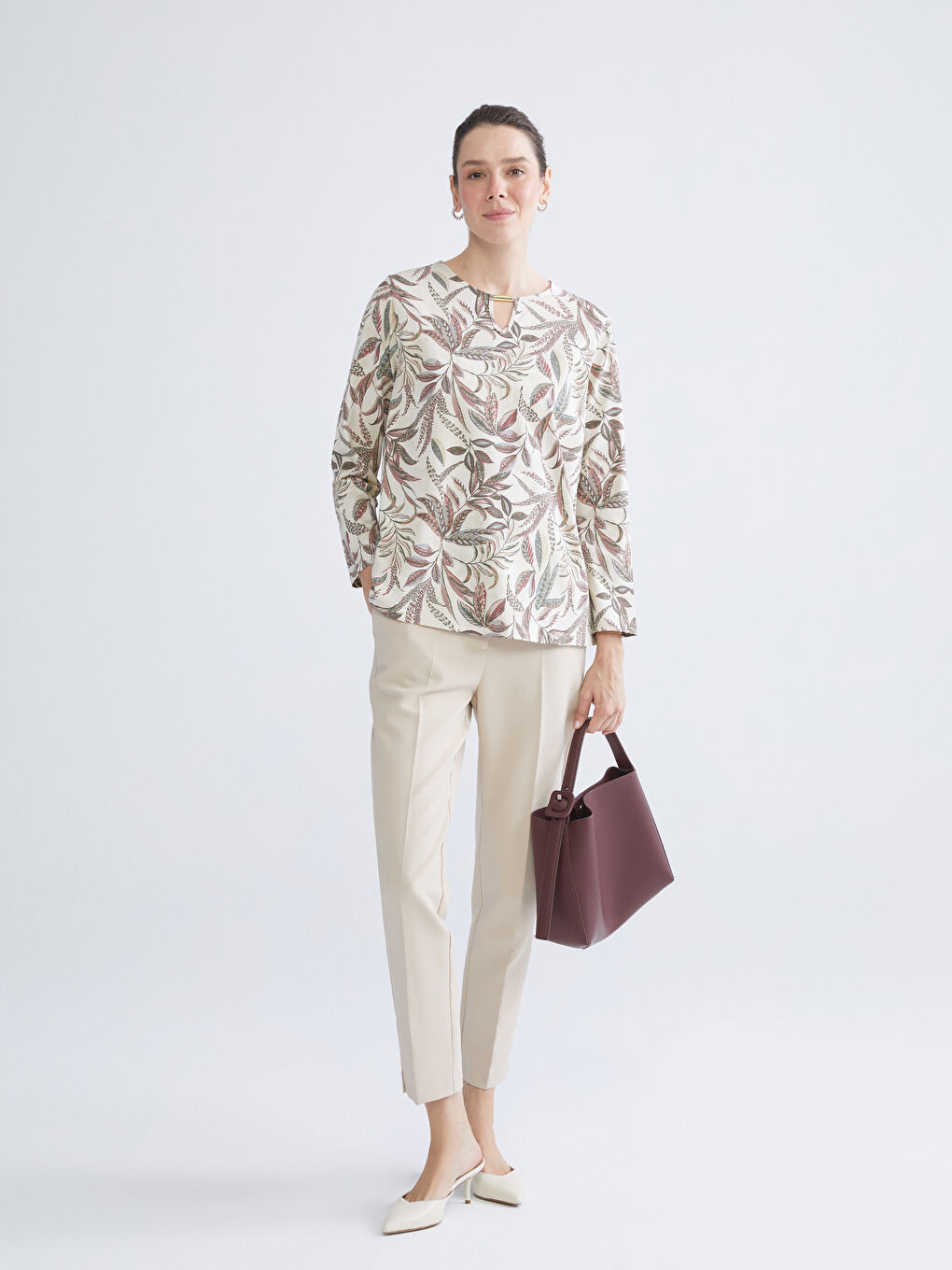 Crew Neck Floral Blouse-1