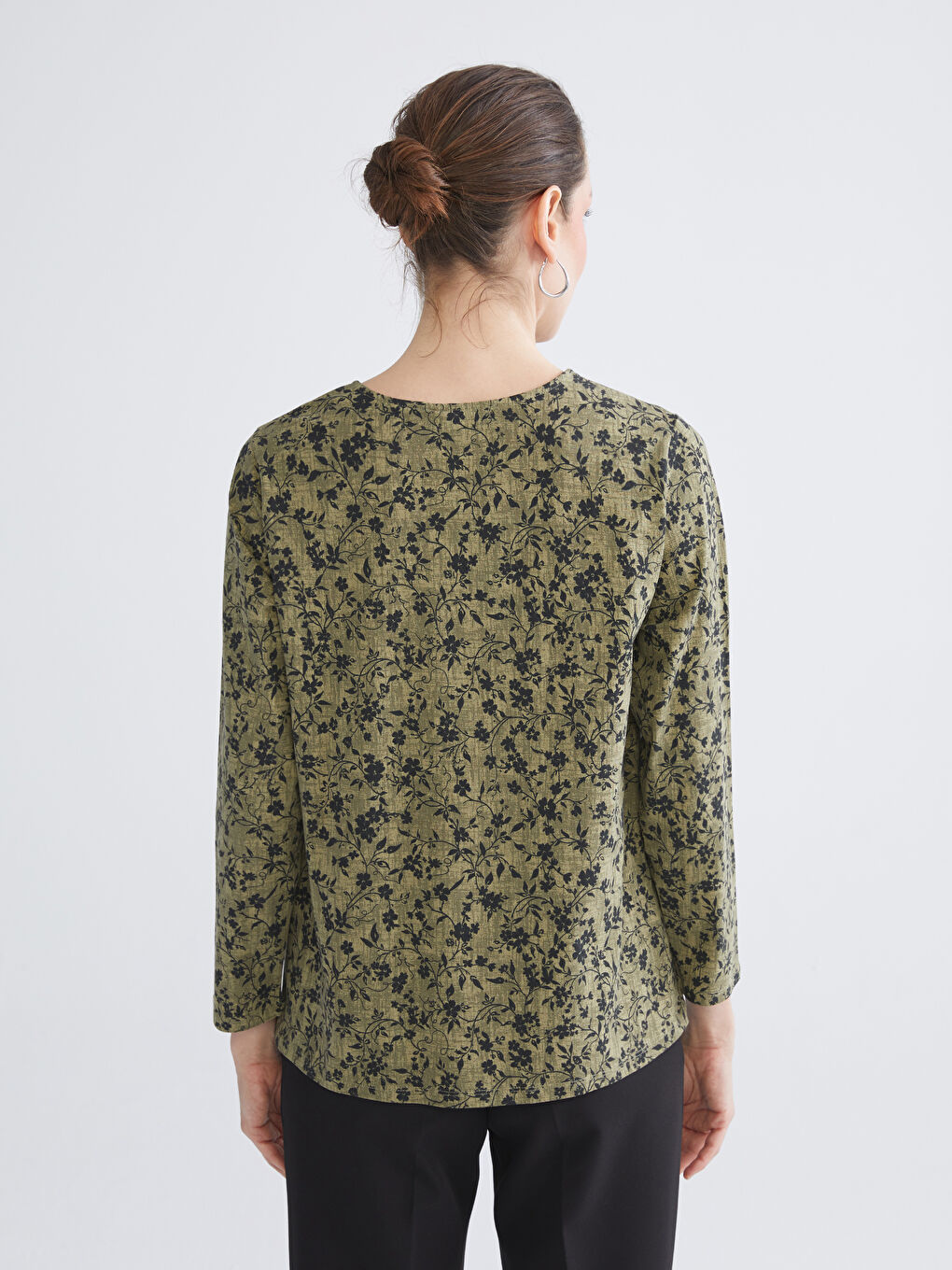 LCW Grace Bluza sa okruglim izrezom i cvetnim dezenom -W5AE05Z8-LS6