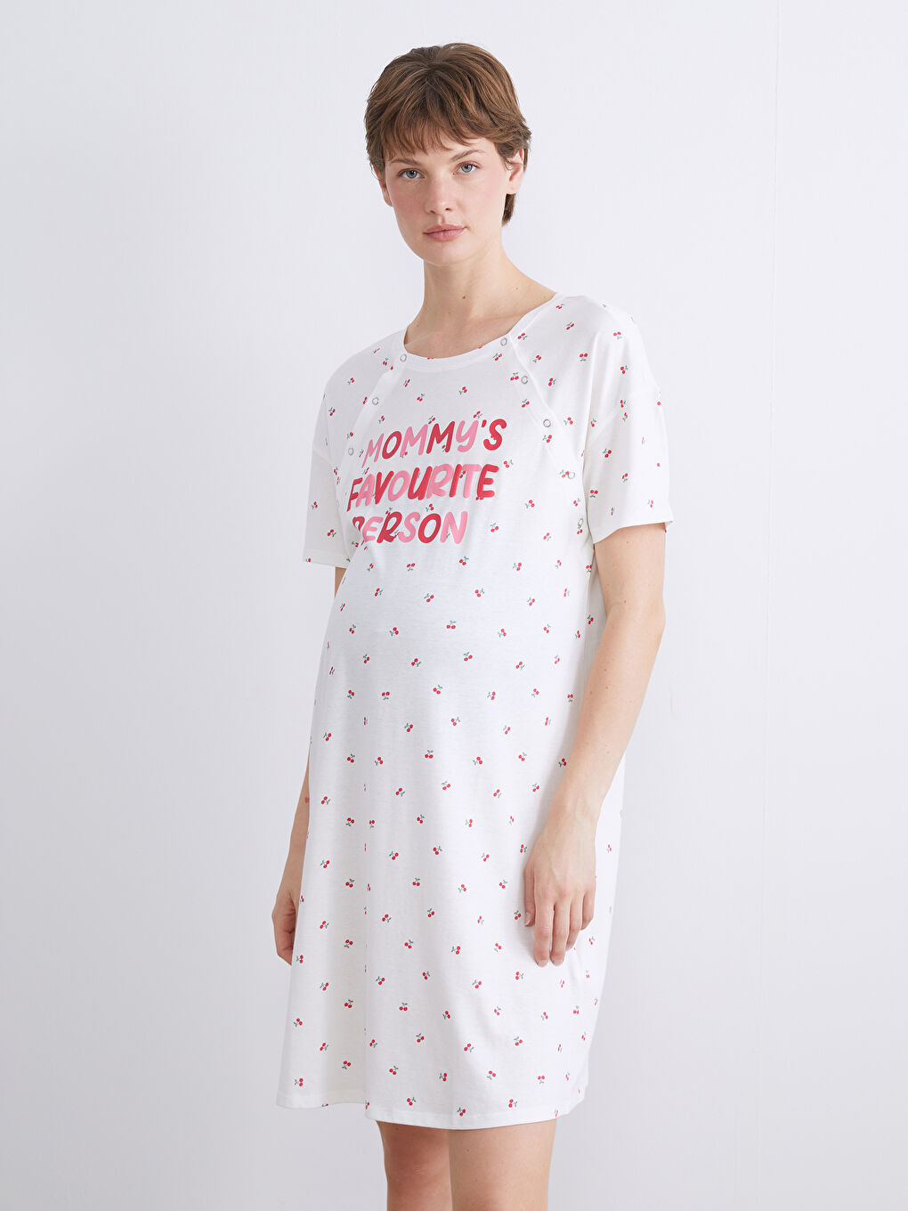 Chemise de nuit de maternité imprimée à col rond-1