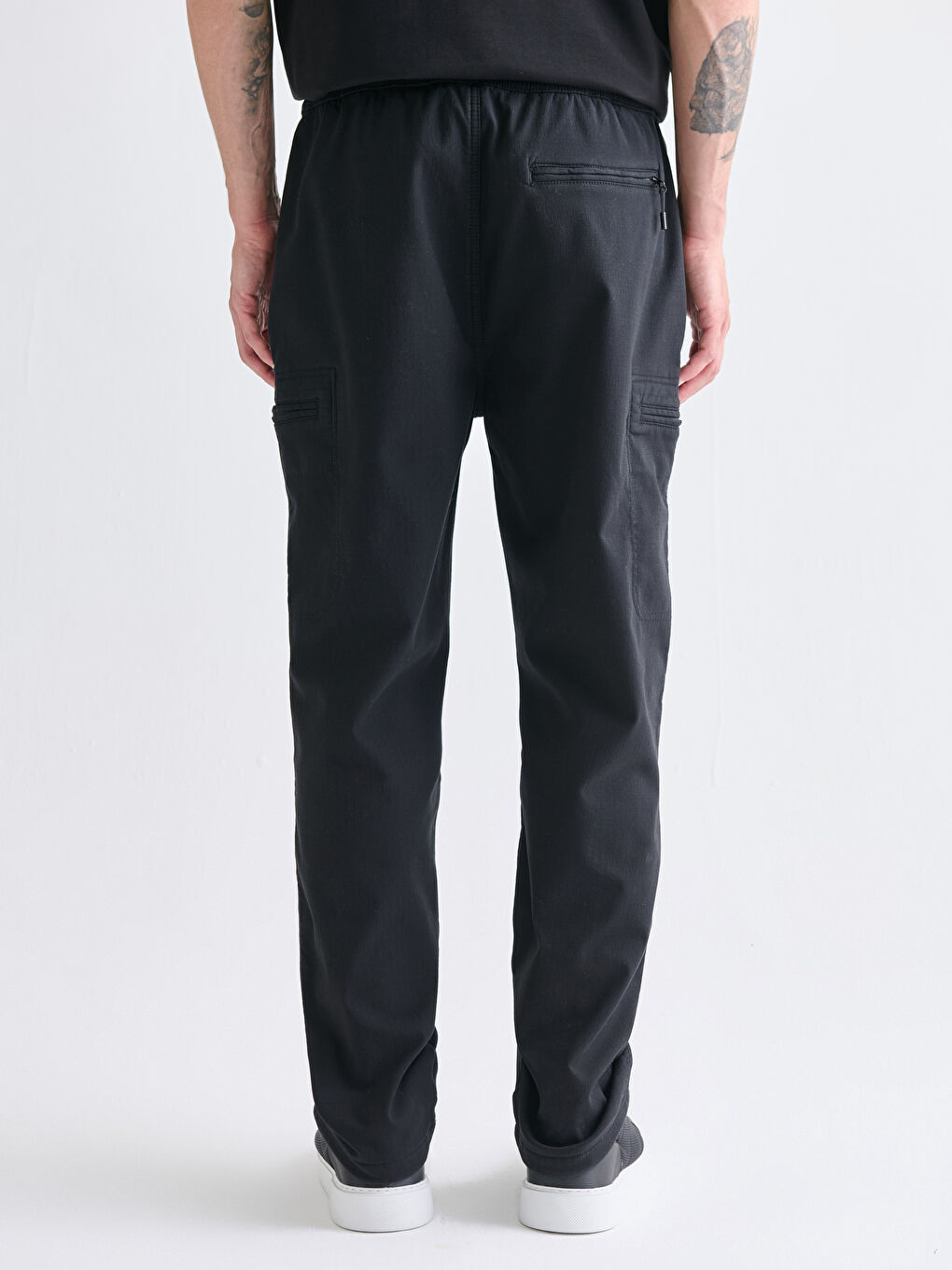 Standard Fit Men's Cargo Trousers-3