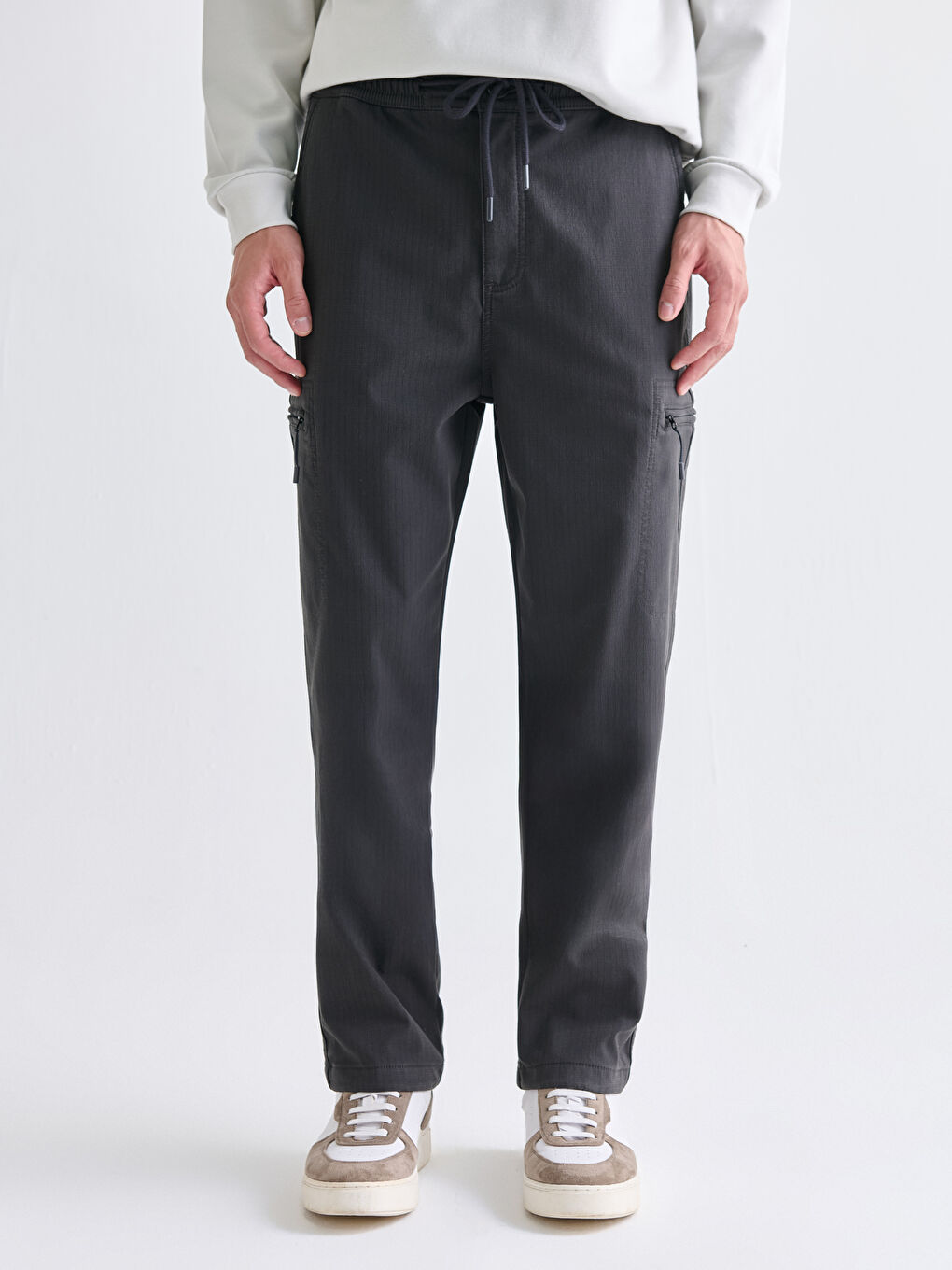 Standard Fit Men's Cargo Trousers-1