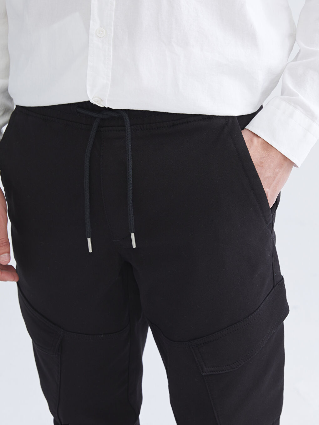 Slim Fit Men's Cargo Trousers-2
