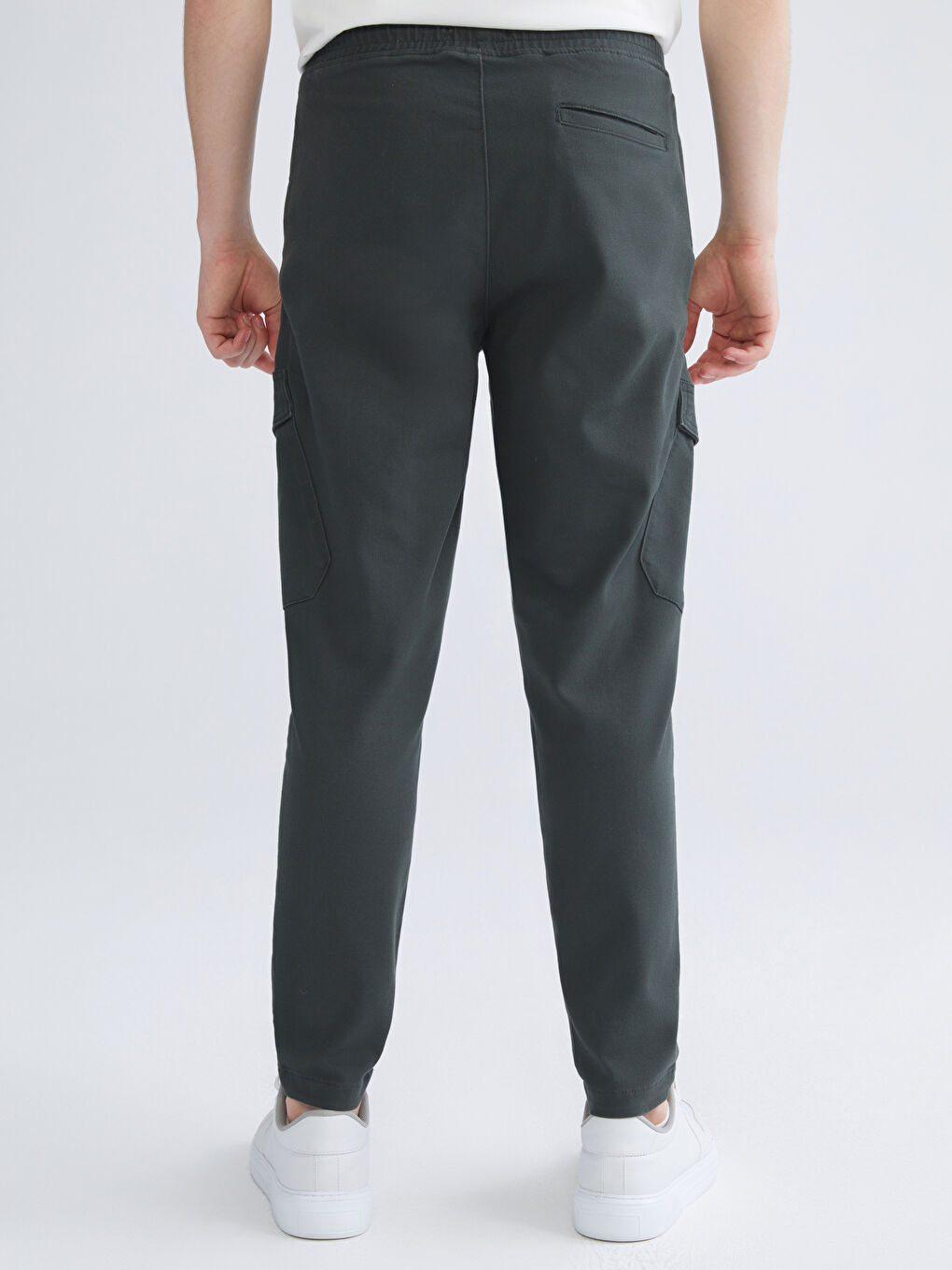 Slim Fit Men's Cargo Trousers-3
