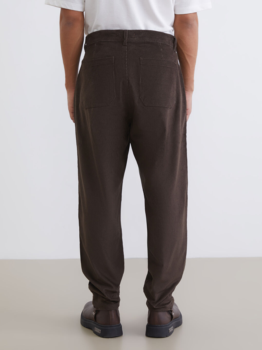 Relaxed Fit Velvet Men's Trousers-3