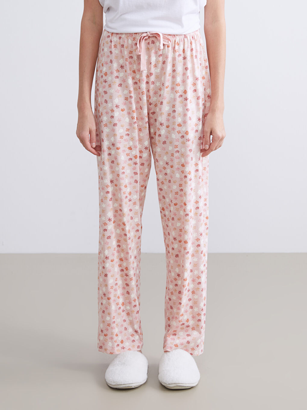 Plus Size Elastic Waist Floral Women's Pajama Bottoms-1