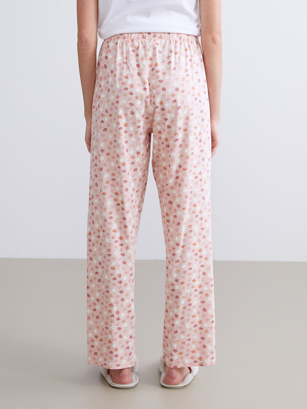 Plus Size Elastic Waist Floral Women's Pajama Bottoms-3