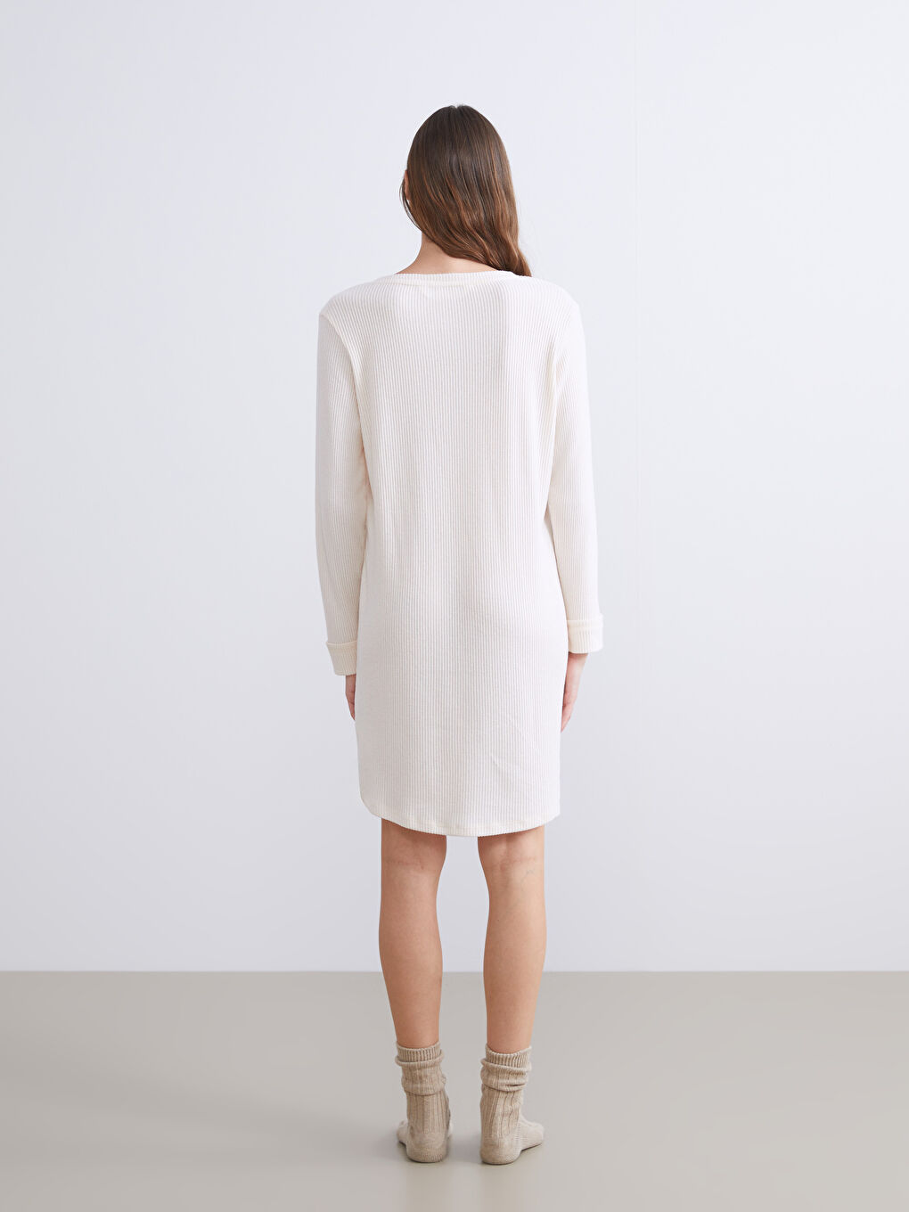 Okrugli izrez Ženska Spavaćica-3