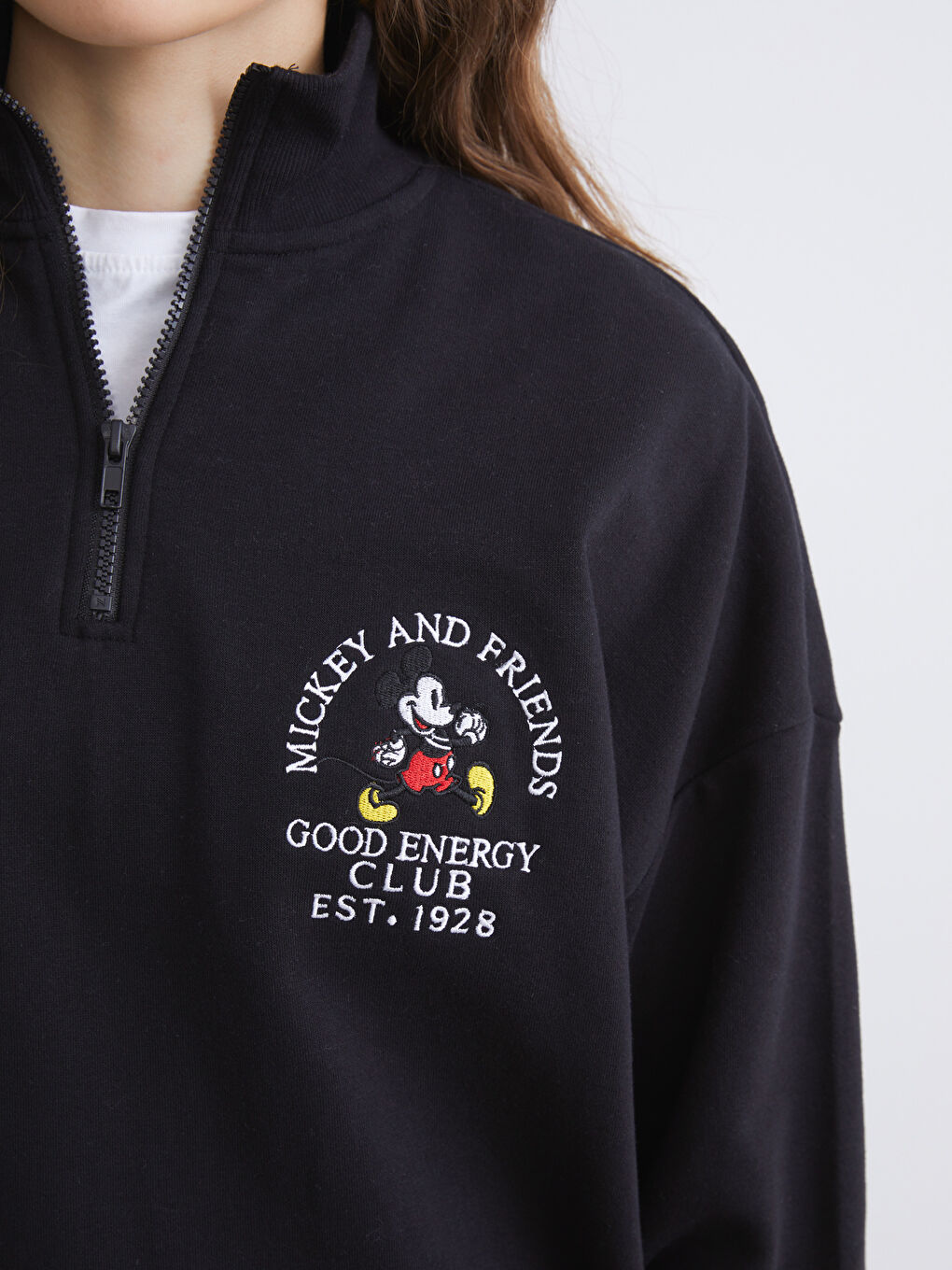 Mickey Mouse Embroidered Women's Thick Sweatshirt-2