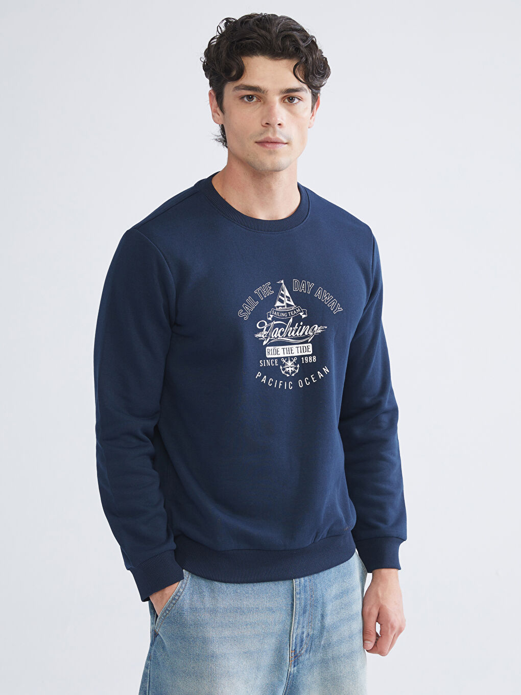 Crew Neck Printed Men's Thick Sweatshirt-1