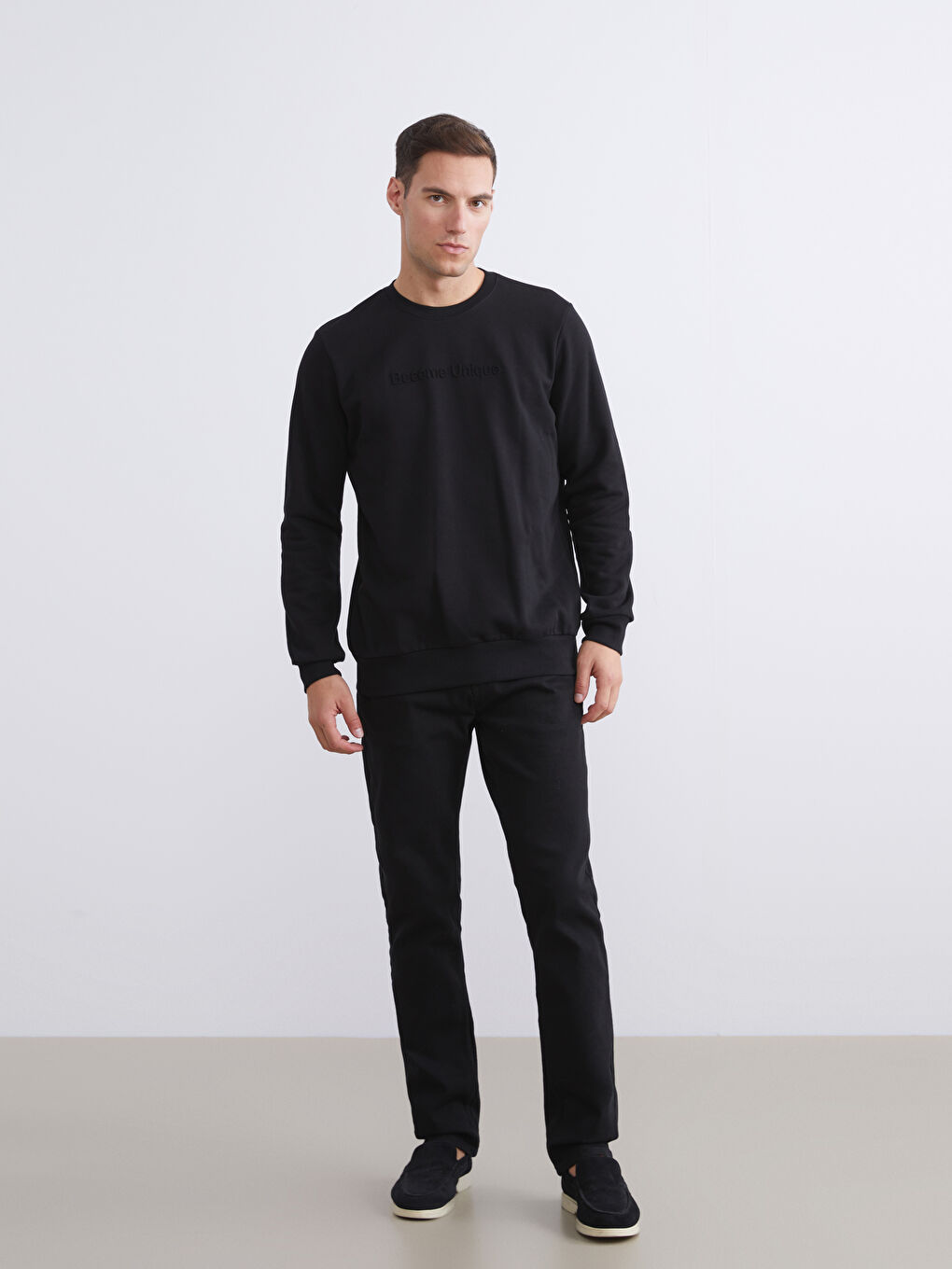 Siyah Bisiklet Yaka Baskılı Erkek Sweatshirt-1