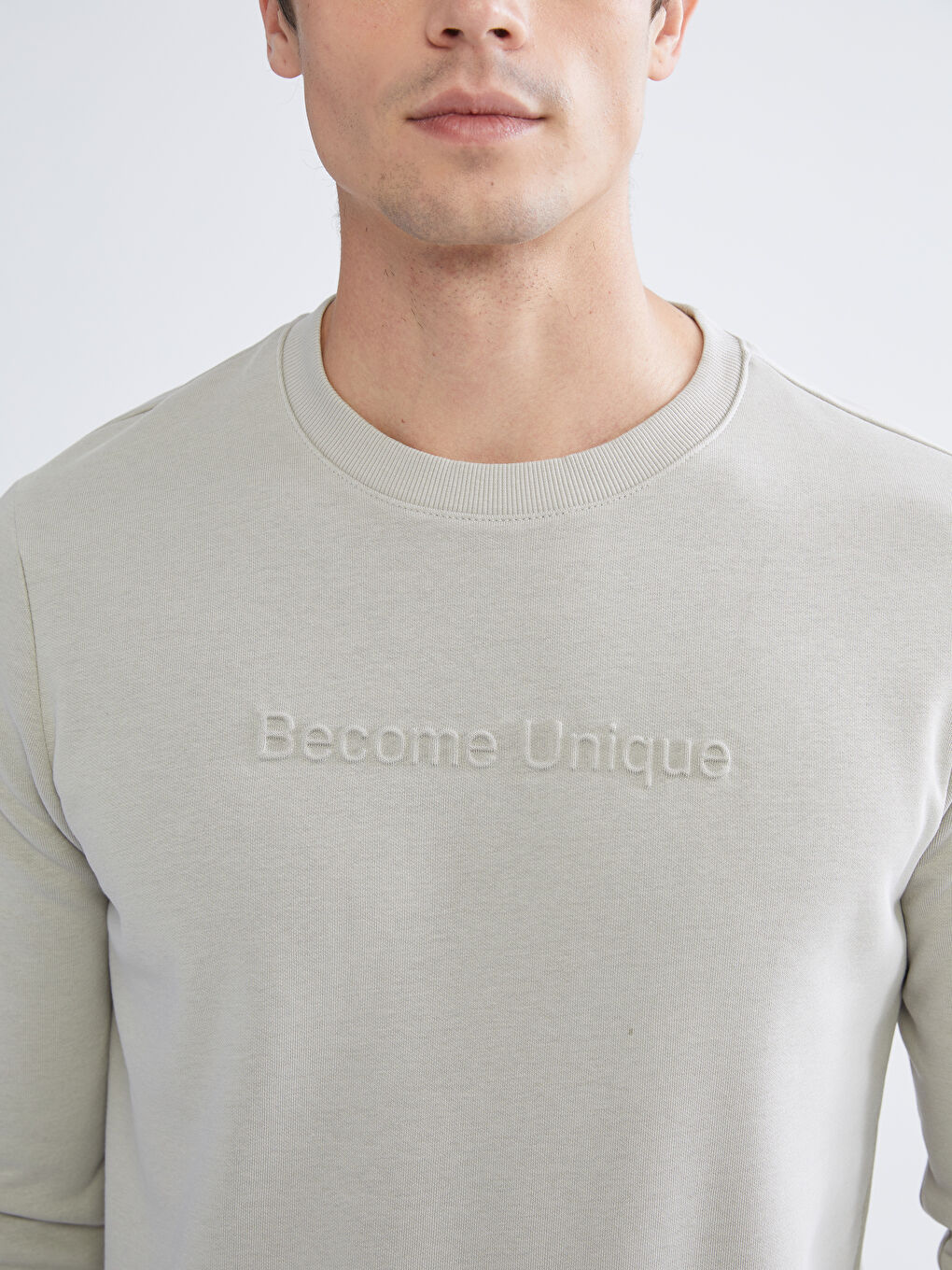 سويت شيرت للرجال مطبوع بياقة دائرية-2