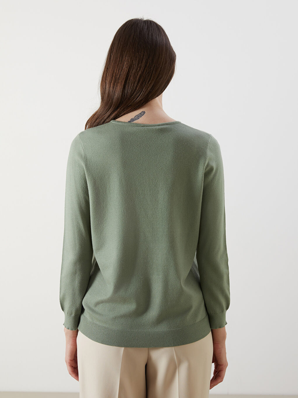 Crew Neck Women's Knitwear Sweater-3