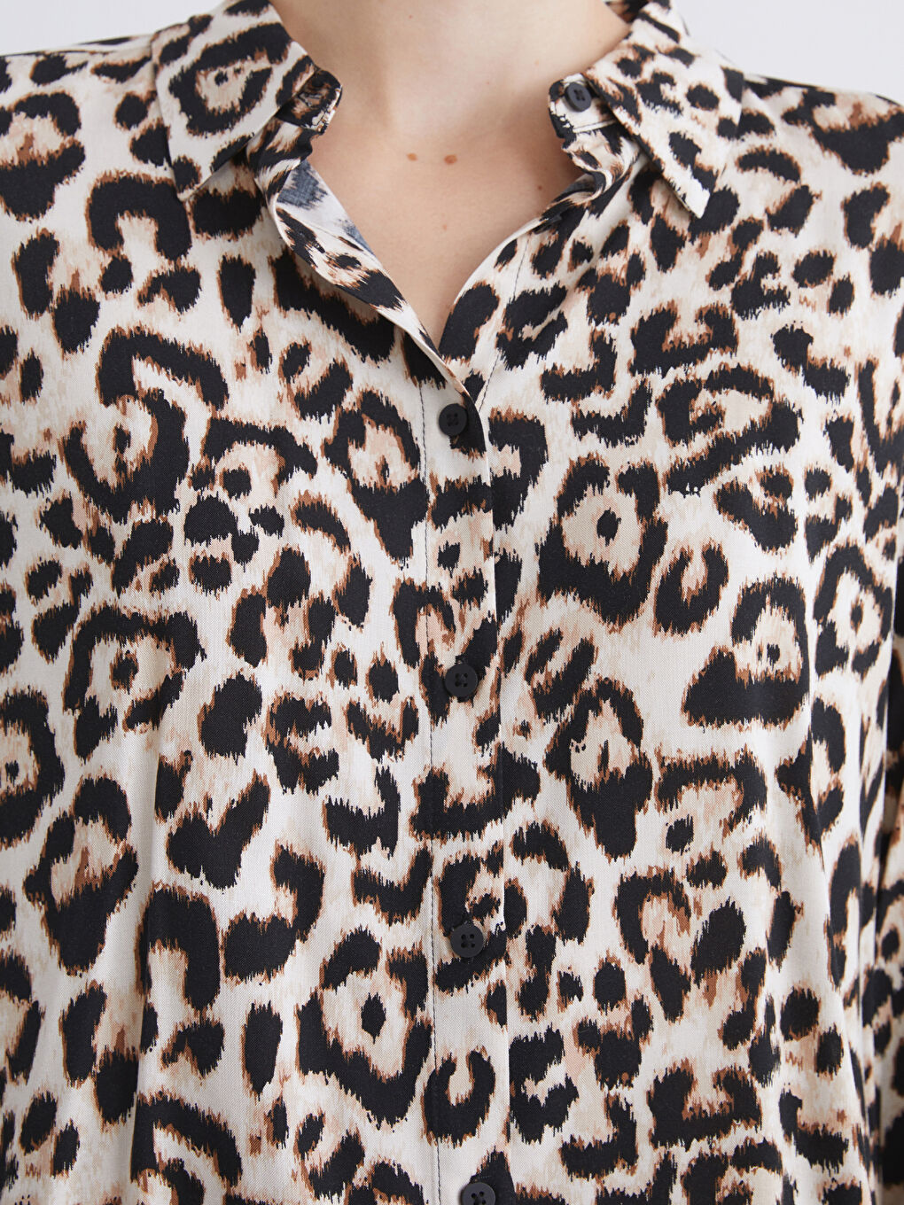 LCWAIKIKI Classic Leopard Print Women's Shirt -W5AG67Z8-LQY