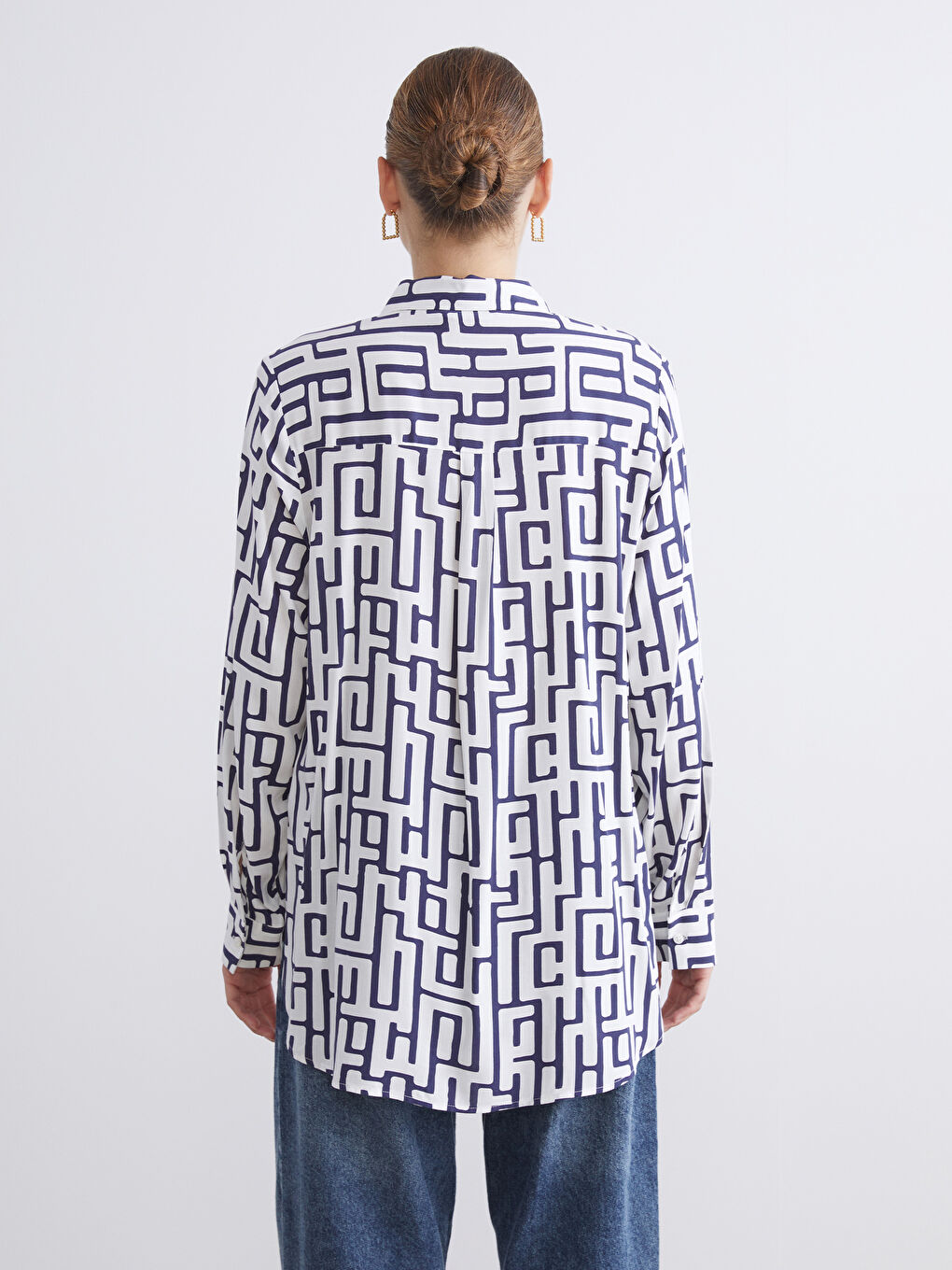 LCWAIKIKI Classic Patterned Women's Shirt -W5AG67Z8-LSJ