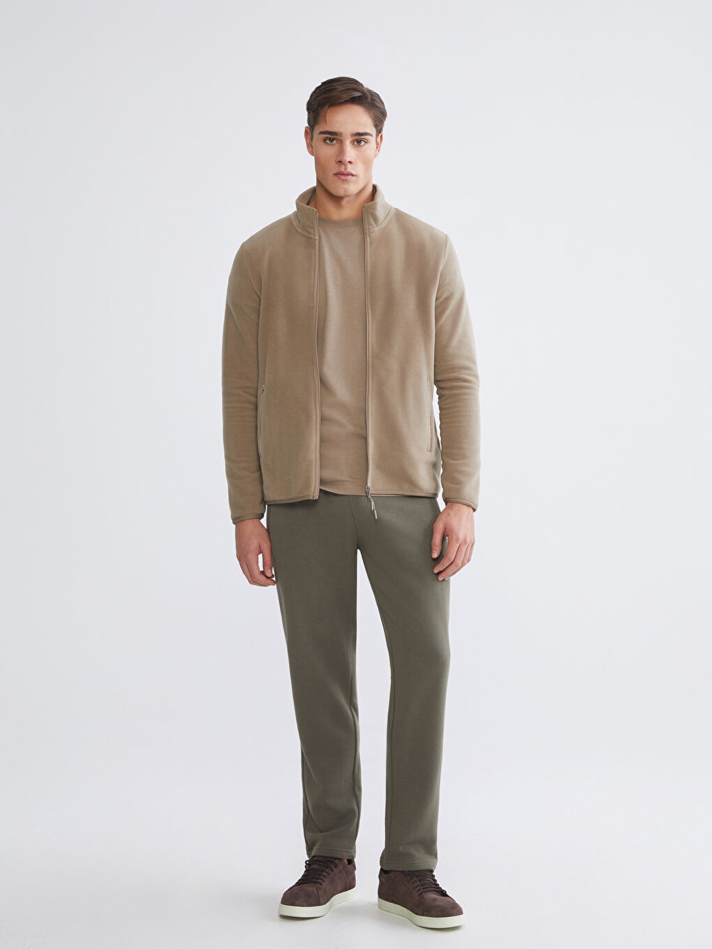 Man KHAKI Sweatpants