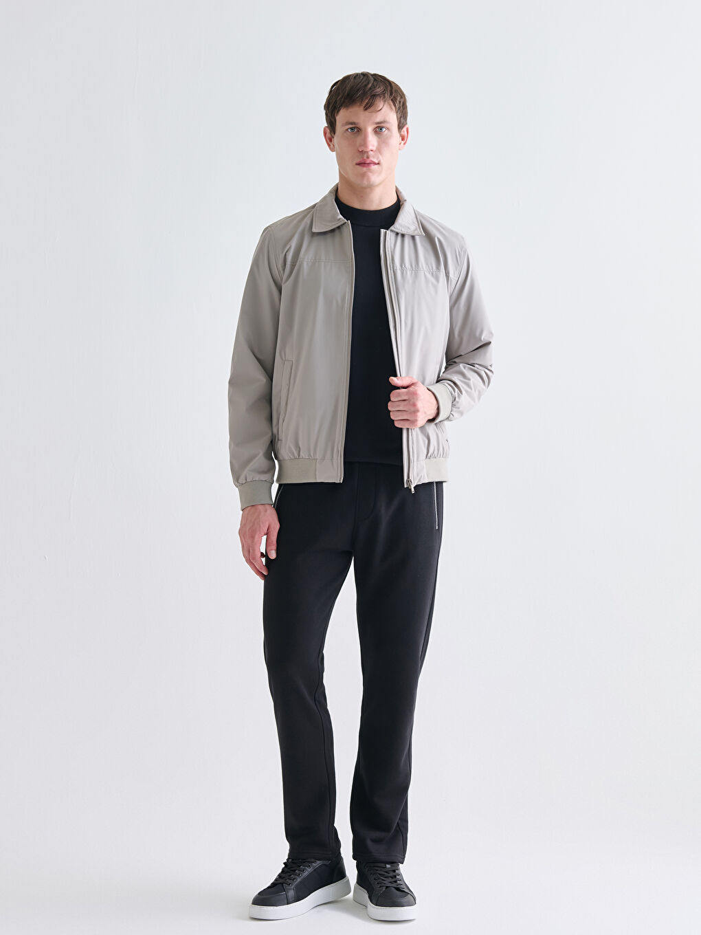 Standard Fit Men's Sweatpants-1