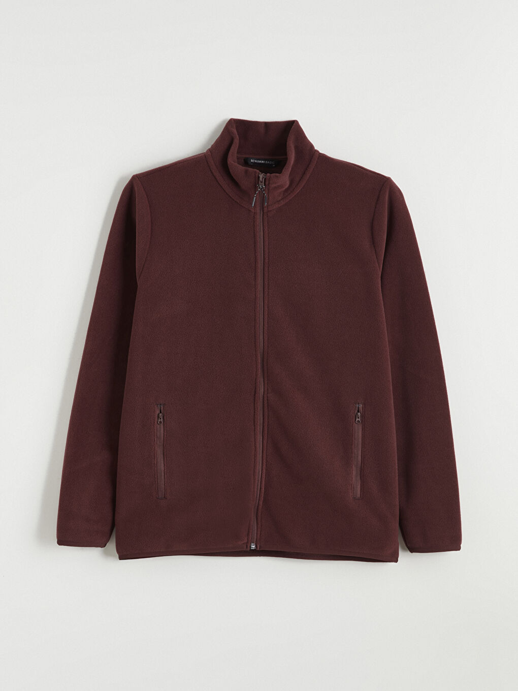 سویتشێرتی قۆڵ درێژ بە زنجیری پۆلاری یەخەی مل بەرز بۆ پیاوان