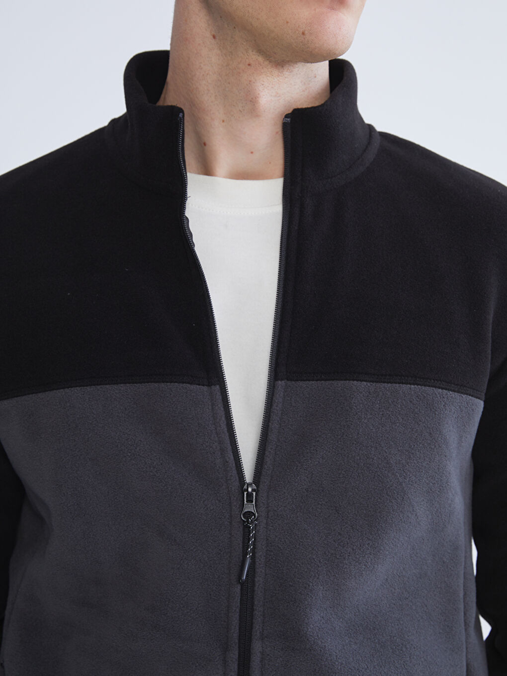 Siyah Dik Yaka Polar Erkek Fermuarlı Sweatshirt-2