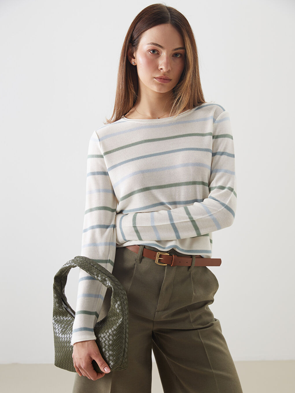 LCWAIKIKI Classic Crew Neck Striped Women's Knitwear Sweater -W5AJ15Z8-LFT
