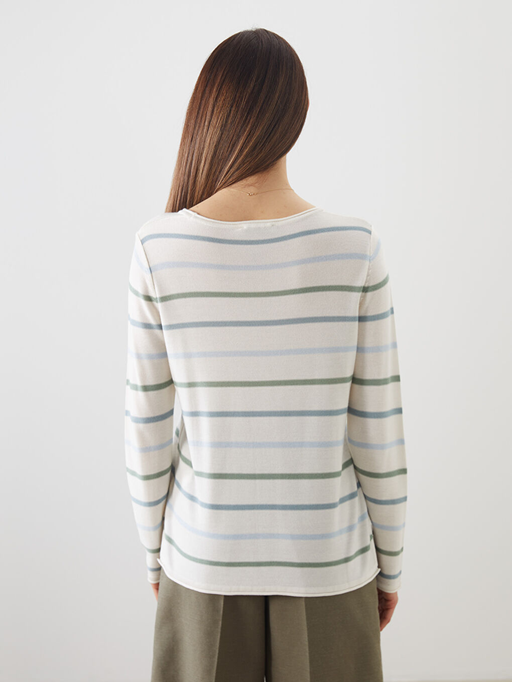 LCWAIKIKI Classic Crew Neck Striped Women's Knitwear Sweater -W5AJ15Z8-LFT